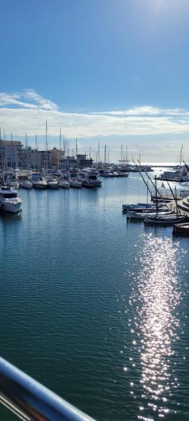 Appartement f2 au bord de mer